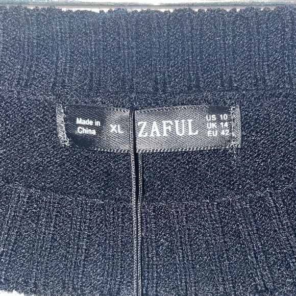 Zaful Knitted Vest - Picture 3 of 3